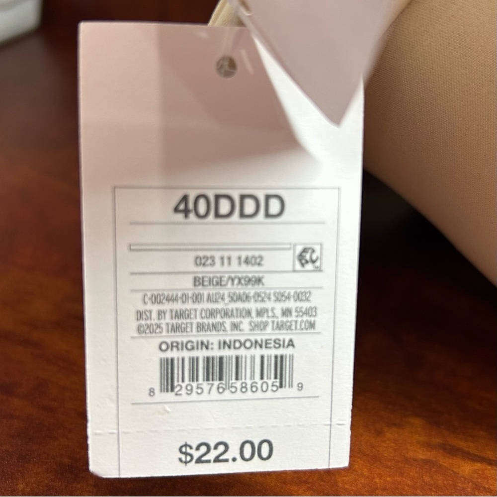 Auden Light Beige Seamless Bra NWT. Size 40DDD - Picture 6 of 7